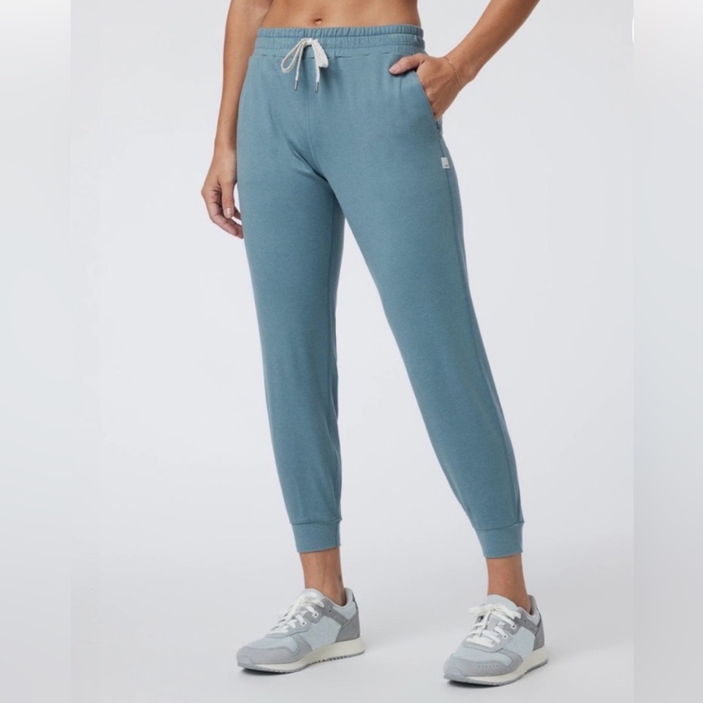 Vuori Light blue Performance Joggers XS